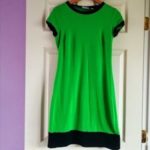 NY&Co Green and Black Cotton Shift Dress
